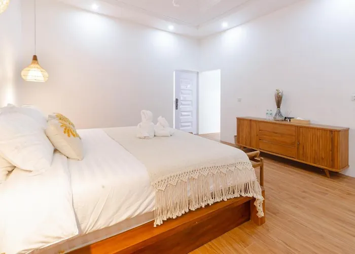 Kayana Villa *